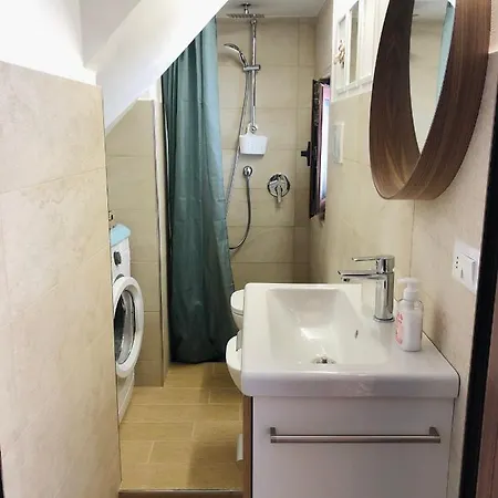 Apartment Tiny House Monopoli