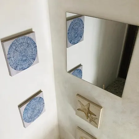 Tiny House Apartment *